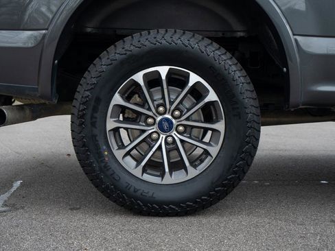 Used 2020 Ford F150 XLT w/ Equipment Group 302A Luxury image 9