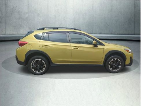 Used 2023 Subaru Crosstrek 2.0i Premium AWD/4WD image 7
