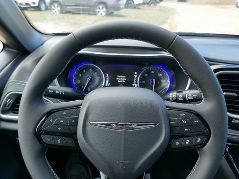 New 2026 Chrysler Pacifica Select w/ S Appearance Package FWD image 21