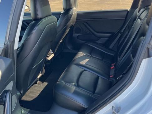Used 2023 Tesla Model 3 Performance image 7