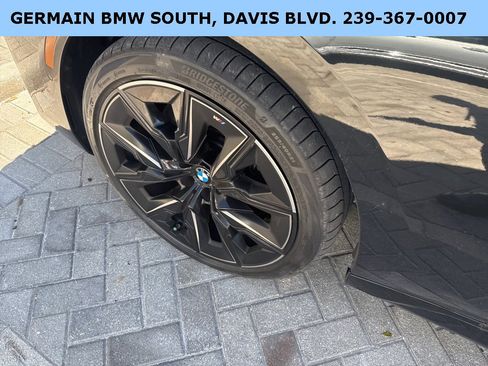 Certified 2024 BMW 740i image 40