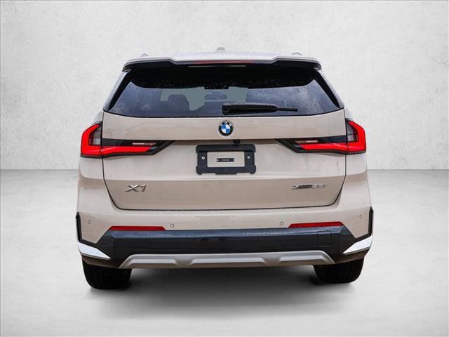 Used 2027 BMW X1 xDrive28i AWD/4WD image 6