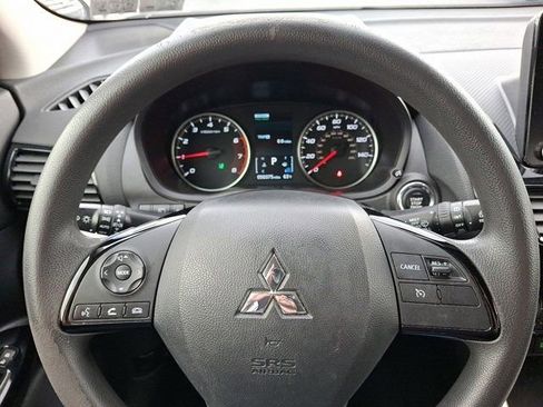 Used 2024 Mitsubishi Eclipse Cross LE AWD/4WD image 23