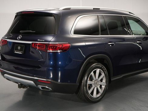 Used 2021 Mercedes-Benz GLS 450 4MATIC image 14