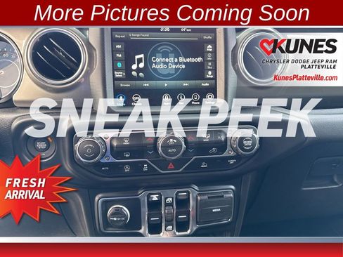 Certified 2023 Jeep Gladiator Overland image 15