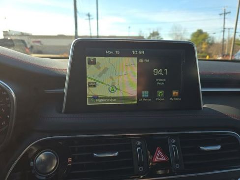 Used 2019 Genesis G70 2.0T Advanced w/ Sport Package image 14