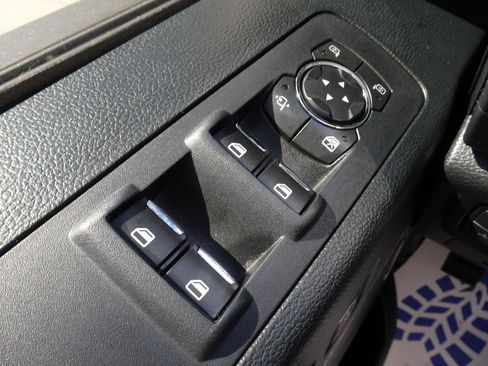 Used 2016 Ford F150 Lariat w/ Equipment Group 502A Luxury AWD/4WD image 24