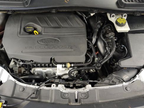 Used 2018 Ford Escape SE w/ SE Sync 3 Package AWD/4WD image 30