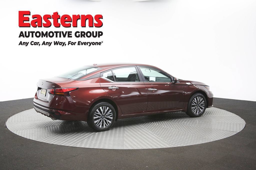 Used 2024 Nissan Altima 2.5 SV w/ SV Premium Package AWD/4WD image 44