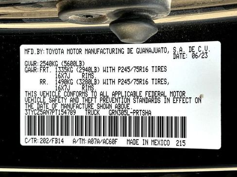 Used 2023 Toyota Tacoma SR AWD/4WD image 31