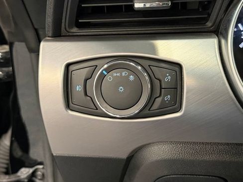 Used 2022 Ford Mustang GT Premium w/ Black Accent Package RWD image 15