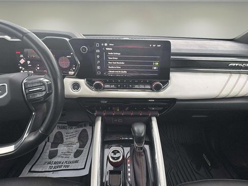 Used 2024 GMC Canyon AT4X image 1