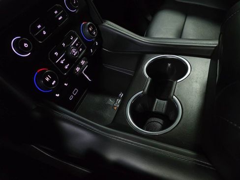 Used 2022 Chevrolet Suburban Z71 w/ Max Trailering Package image 29