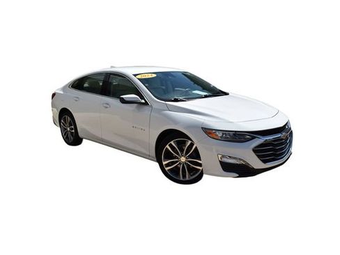 Used 2024 Chevrolet Malibu LT image 2