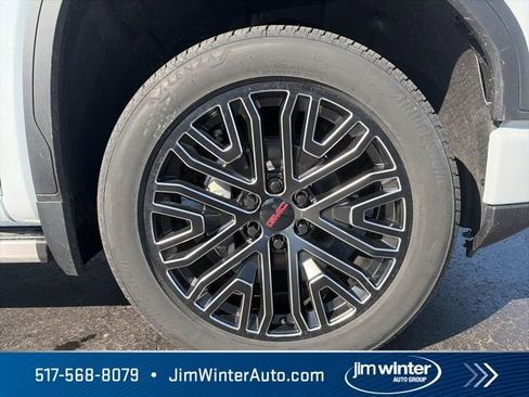 New 2026 GMC Sierra 1500 Denali w/ Denali Reserve Package AWD/4WD image 15