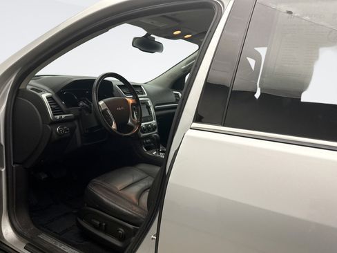 Used 2017 GMC Acadia Limited SLT image 10