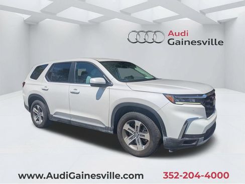 Used 2025 Honda Pilot EX-L image 1