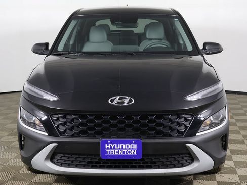 Used 2023 Hyundai Kona SE AWD/4WD image 10