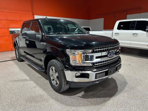 Used 2020 Ford F150 XLT w/ Equipment Group 302A Luxury image 2