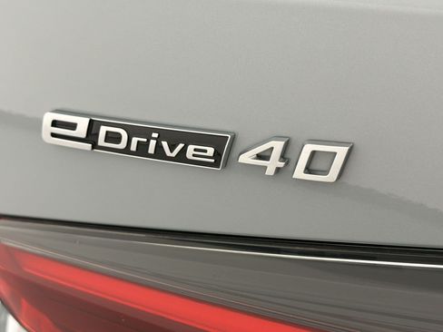 Used 2024 BMW i4 eDrive40 w/ M Sport Package RWD image 35