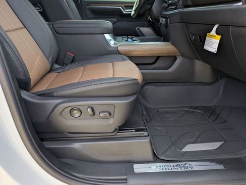 New 2026 Chevrolet Silverado 3500 High Country w/ Technology Package AWD/4WD image 40