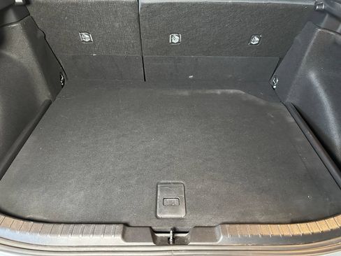 Used 2022 Toyota Corolla SE FWD image 22