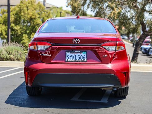 Certified 2026 Toyota Corolla LE w/ LE Premium Package FWD image 5