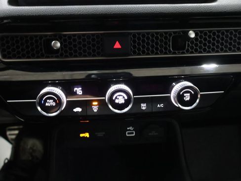 Used 2023 Honda Civic Sport image 28