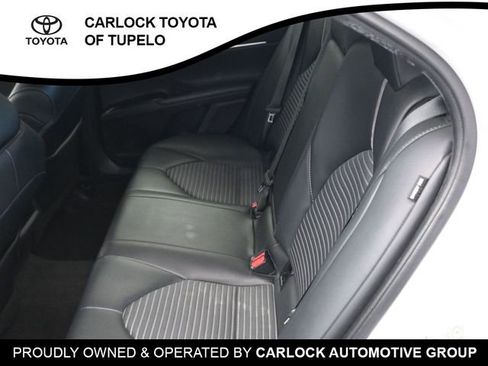 Used 2020 Toyota Camry SE FWD image 20