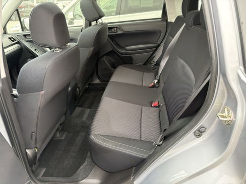 Used 2017 Subaru Forester 2.5i Premium w/ All-Weather Package image 47