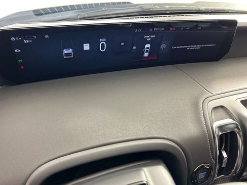 New 2025 Ford Expedition Max Platinum w/ Stealth Performance Package image 15