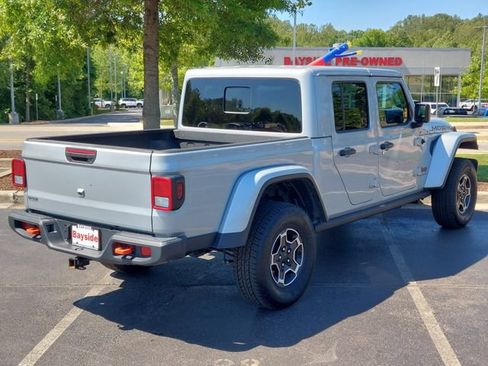 Used 2023 Jeep Gladiator Mojave w/ Cold Weather Group AWD/4WD image 24
