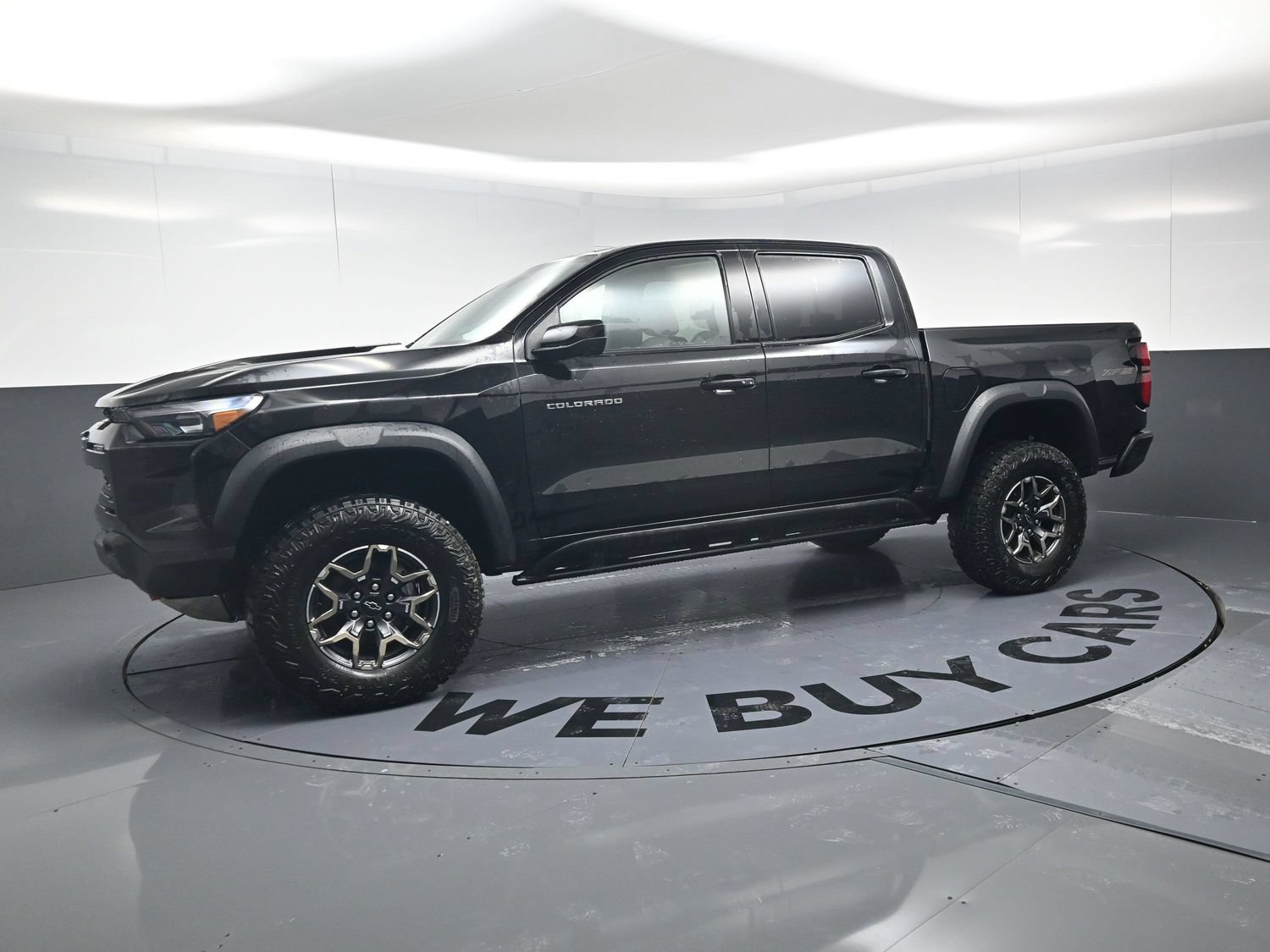New 2026 Chevrolet Colorado ZR2 w/ Technology Package AWD/4WD image 6