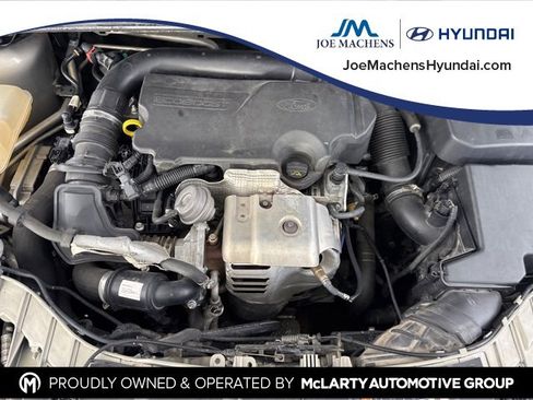 Used 2015 Ford Focus SE w/ SE Cold Weather Package image 18