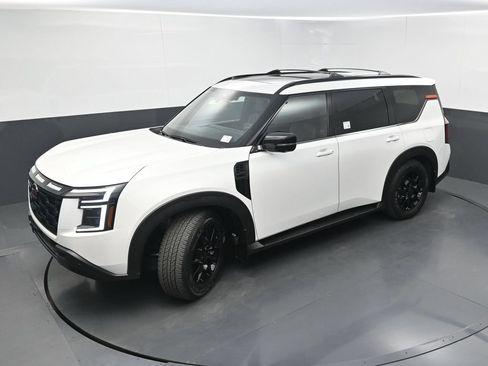 Used 2026 Nissan Armada PRO-4X AWD/4WD image 37