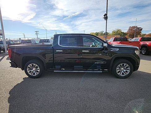New 2026 GMC Sierra 1500 Denali image 11