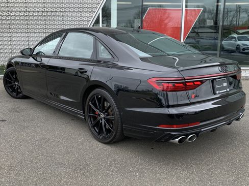 Used 2023 Audi S8 w/ S8 Comfort Plus Package AWD/4WD image 3