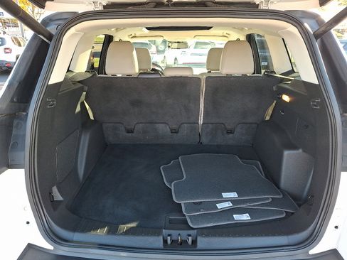 Used 2018 Ford Escape Titanium image 30