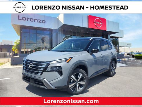 New 2025 Nissan Rogue SL image 1