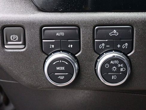 Used 2023 GMC Sierra 1500 Elevation AWD/4WD image 19