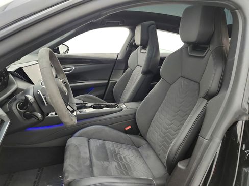 Used 2024 Audi e-tron GT Premium Plus image 13