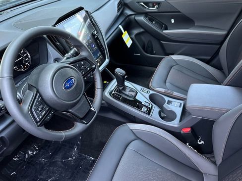 Used 2025 Subaru Crosstrek 2.5i Limited w/ Popular Package #4A image 10