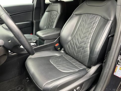 Used 2023 Kia Sportage X-Line AWD/4WD image 19