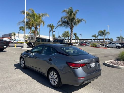 Used 2024 Nissan Sentra S FWD image 6