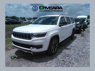 Used 2024 Jeep Wagoneer L Series III w/ Flexible Seating Group AWD/4WD video 1