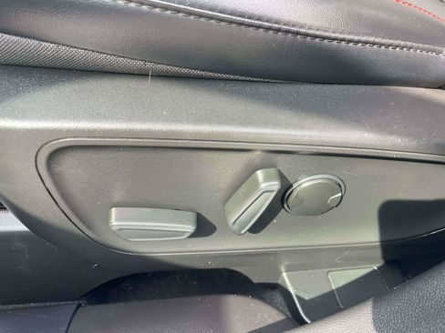 Used 2023 Ford Escape ST-Line w/ Tech Pack #1 AWD/4WD image 13
