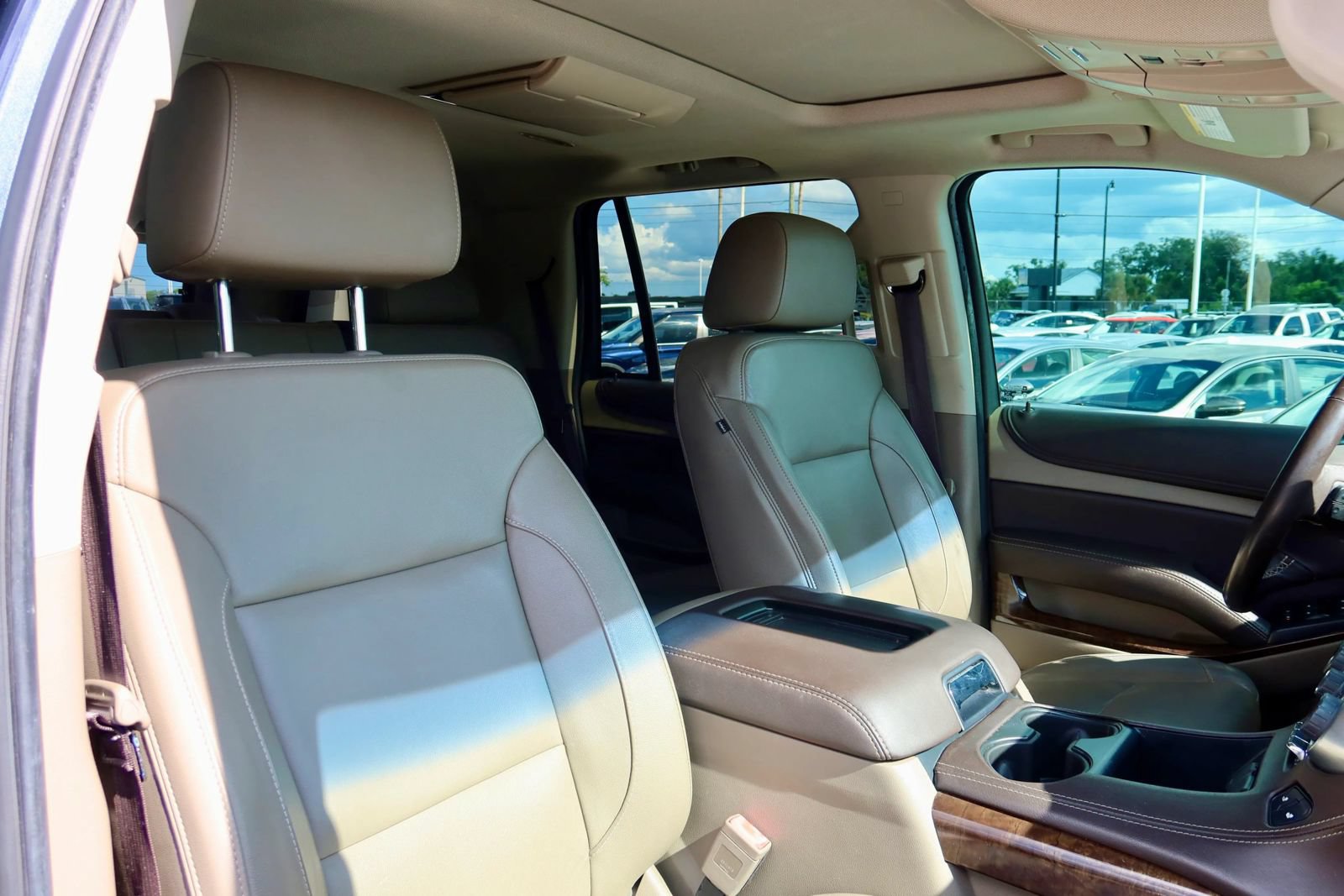 Used 2019 Chevrolet Tahoe LT AWD/4WD image 16