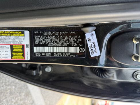 Used 2024 Lexus ES 300h w/ Premium Package FWD image 24