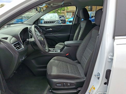 Used 2023 Chevrolet Equinox LT FWD image 13
