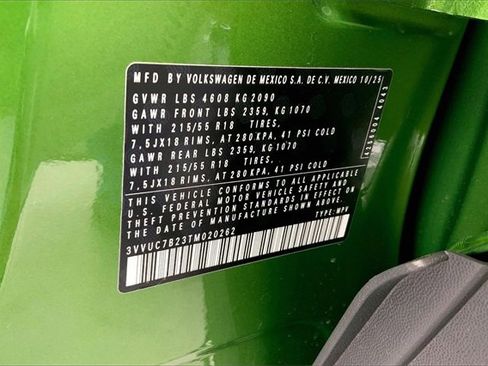 New 2026 Volkswagen Taos SE image 14